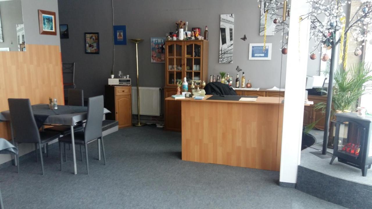 Pension Am Piko-Platz Зоннеберг Экстерьер фото